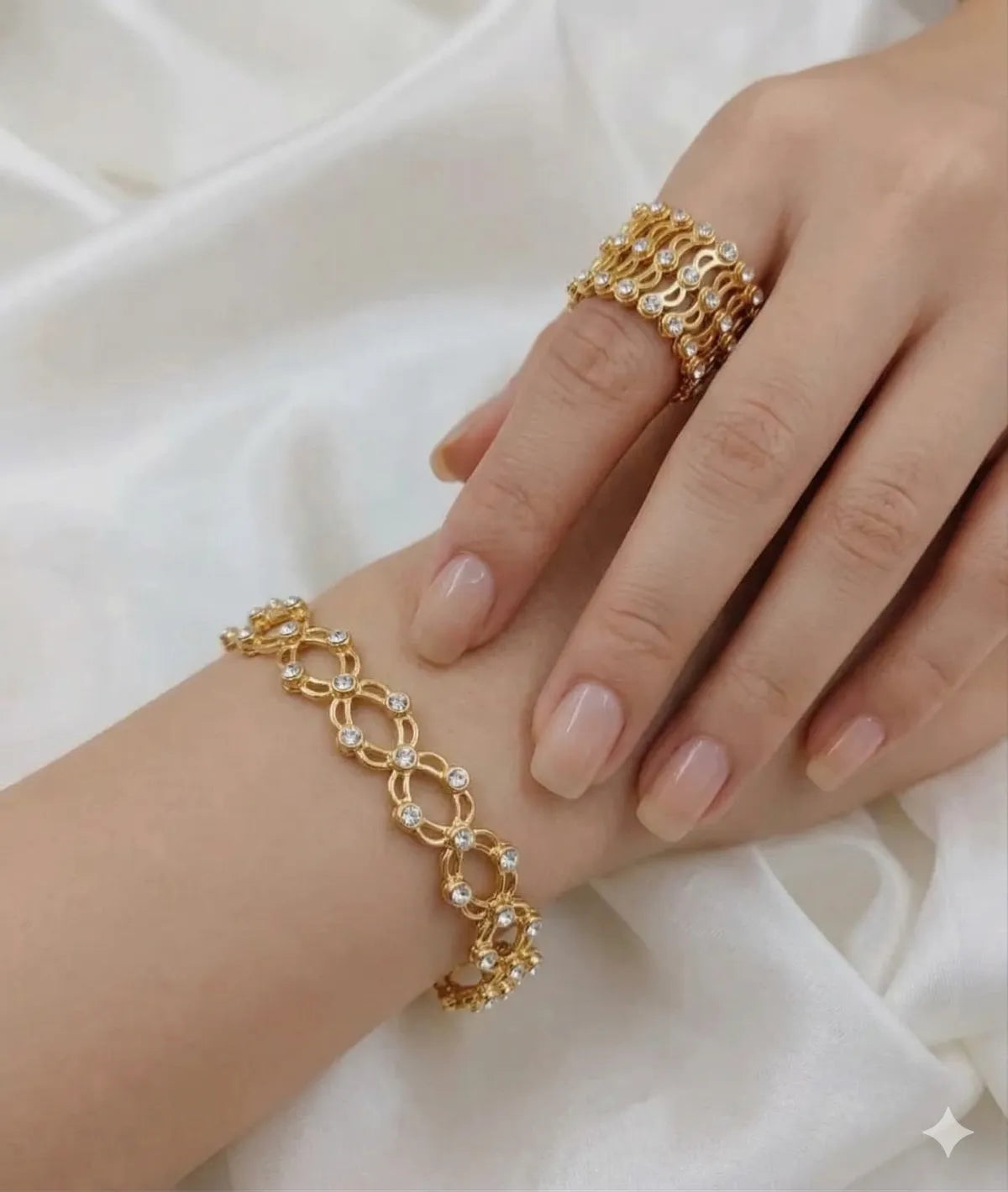 2 in 1 Ring Bracelet Expandable & Foldable Transform Bracelet To Ring