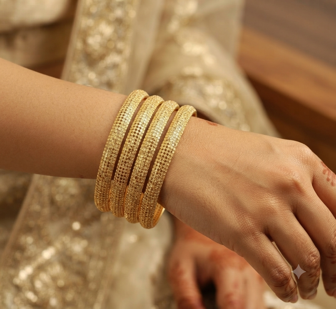 New Designer High Gold Plated Dot Design Fancy 4 Pcs Bangle For Women