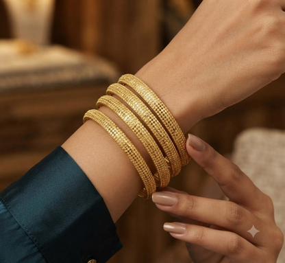 New Designer High Gold Plated Dot Design Fancy 4 Pcs Bangle For Women