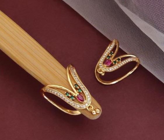 Gold Plated Kemp Stone Studed Fancy Adjustable  U Ring